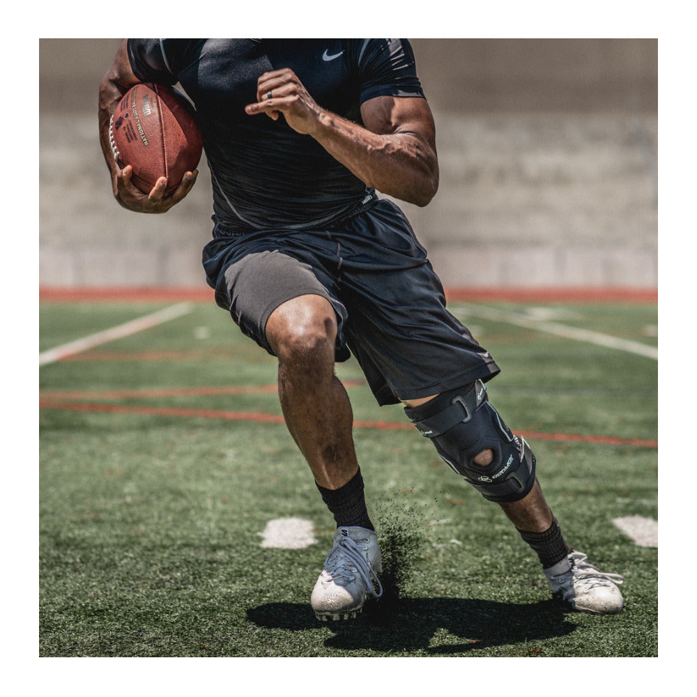 DonJoy Performance Bionic Drytex Knee Sleeve (Black, Large)