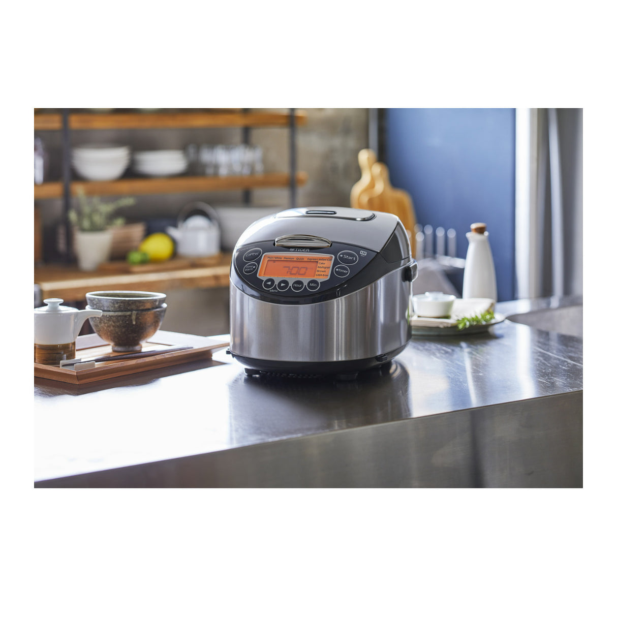 Tiger JKT-D18U 10-Cup Induction Heating Rice Cooker (Black and Stainless Steel)