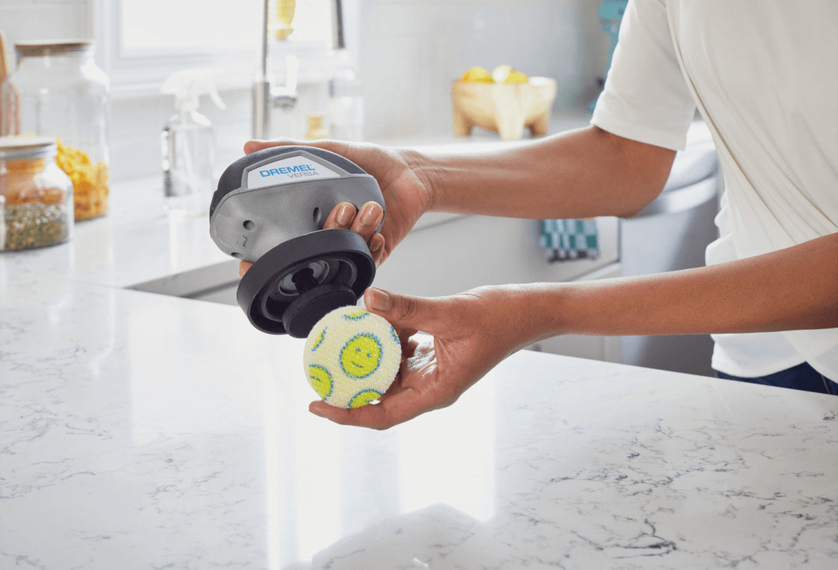 Dremel PC10-07 Versa Power Scrubber Kit with 5 Scrub Daddy Cleaning Sponge Pads