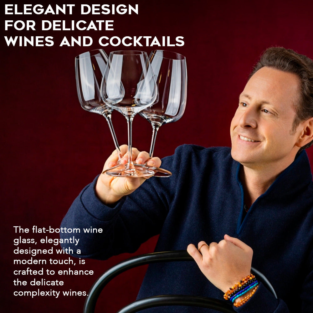 Riedel Grape Pinot Noir, Wine Glass (4) with Cloth and Wine Pourer Bundle