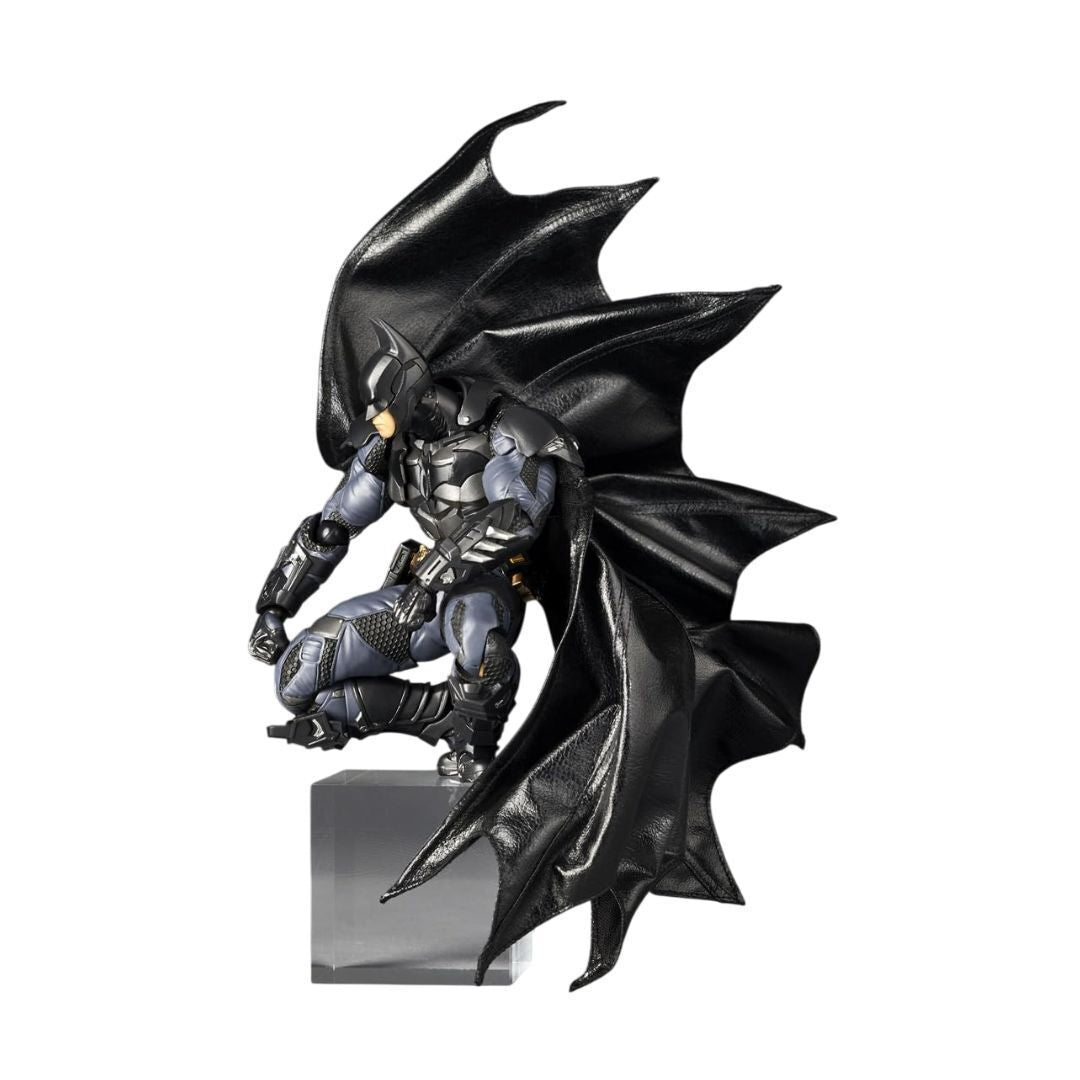 Revoltech Amazing Yamaguchi Batman Arkham Knight Action Figure