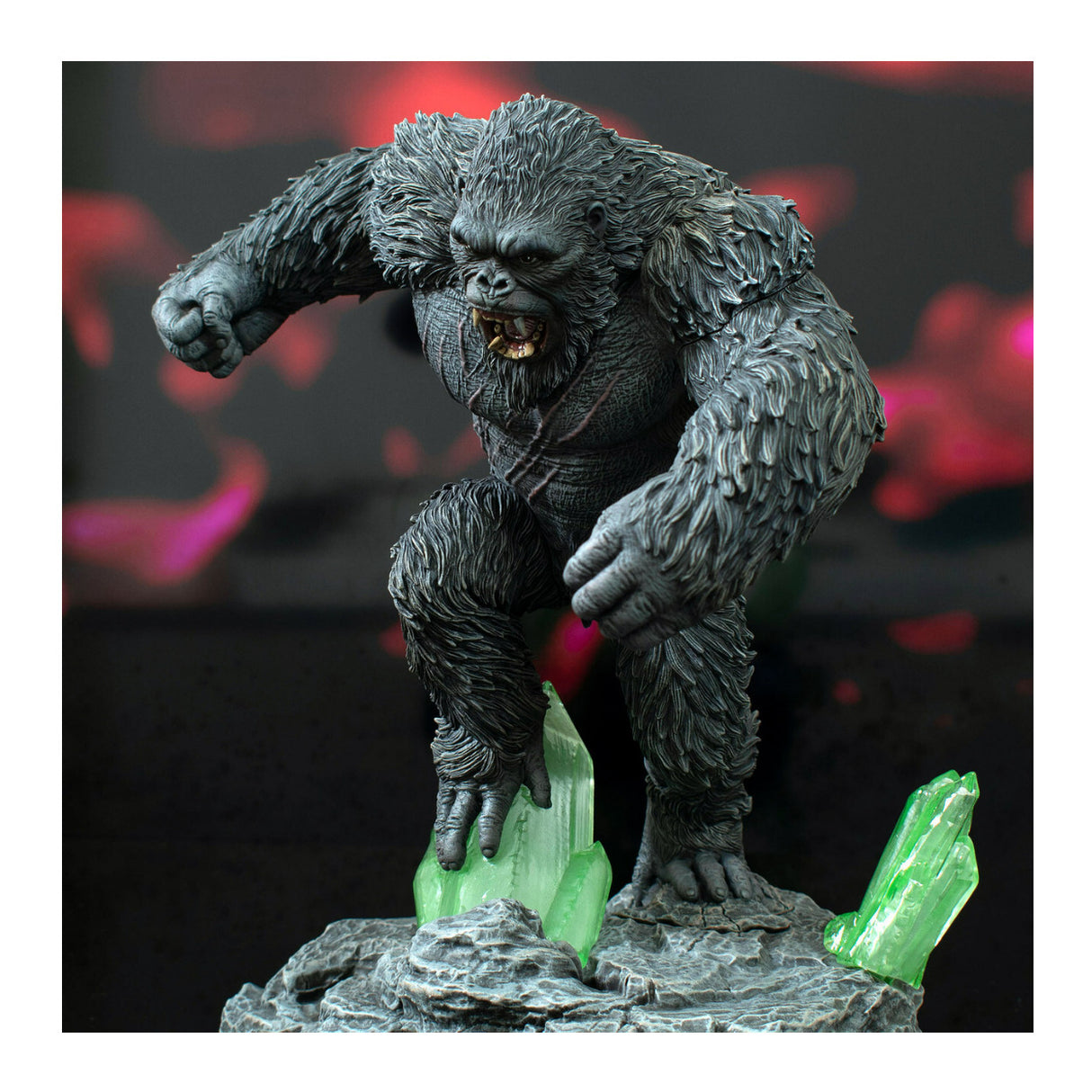 Diamond Select Toys Godzilla X Kong Gallery 11 Inch Deluxe King Kong PVC Statue