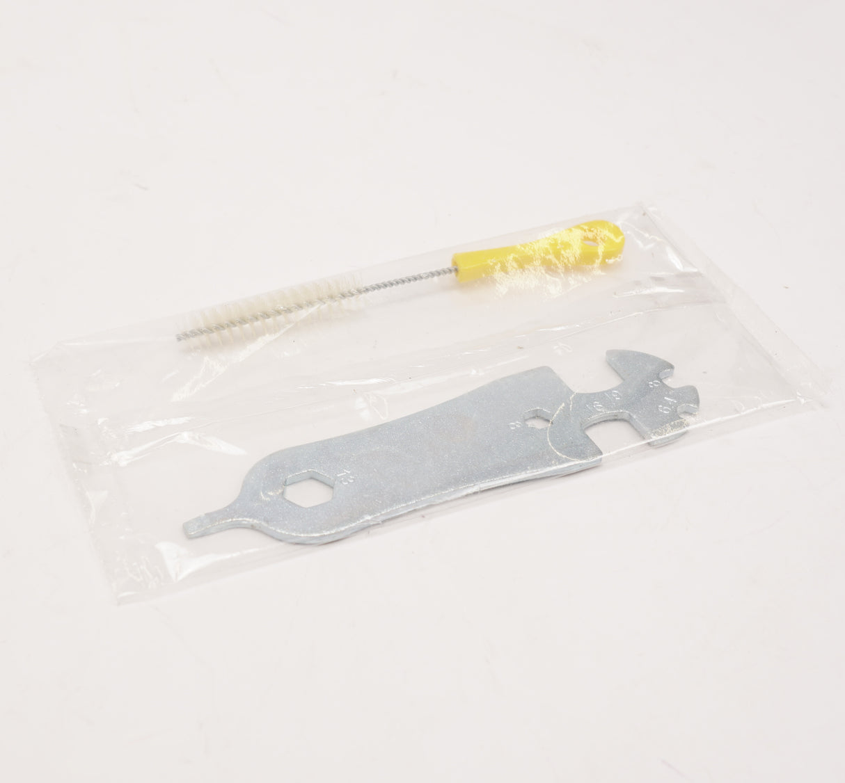 Fuji Spray TAN7350 Sunless Spray Tanning Lightweight Metal Bleeder Applicator (Used)