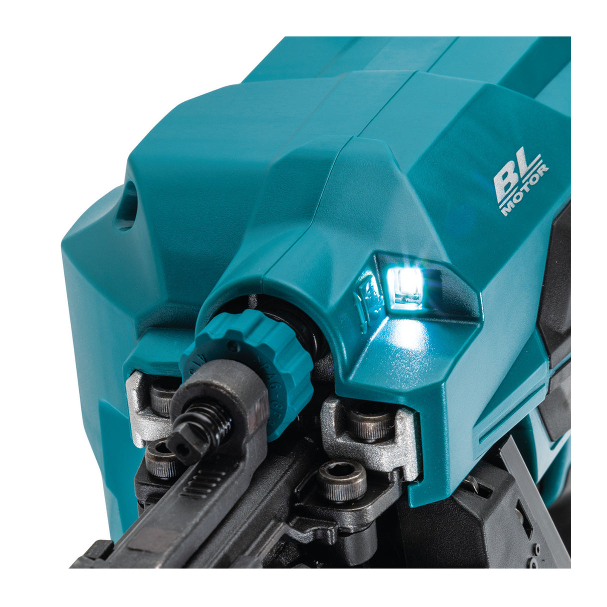 Makita 18V LXT Cordless 21-Degree Full Round Head 3 1/2 Inch Framing Nailer
