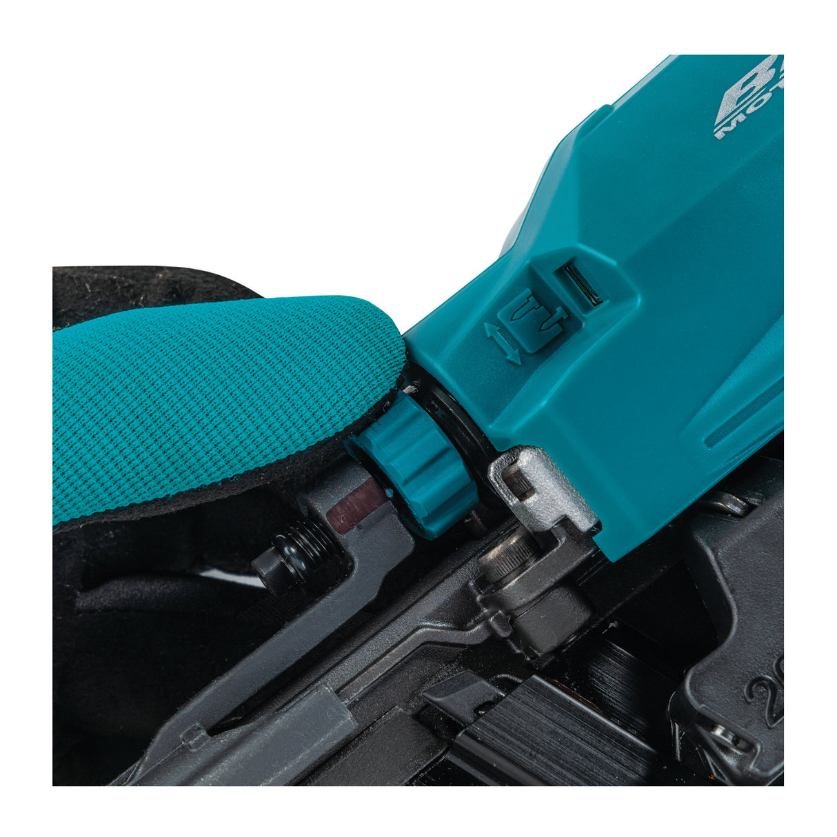 Makita 18V LXT Cordless 21-Degree Full Round Head 3 1/2 Inch Framing Nailer