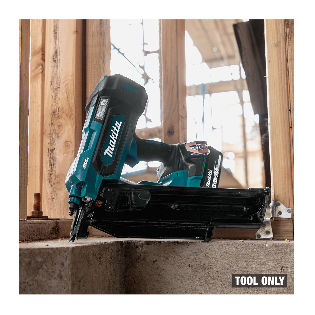 Makita 18V LXT Cordless 21-Degree Full Round Head 3 1/2 Inch Framing Nailer