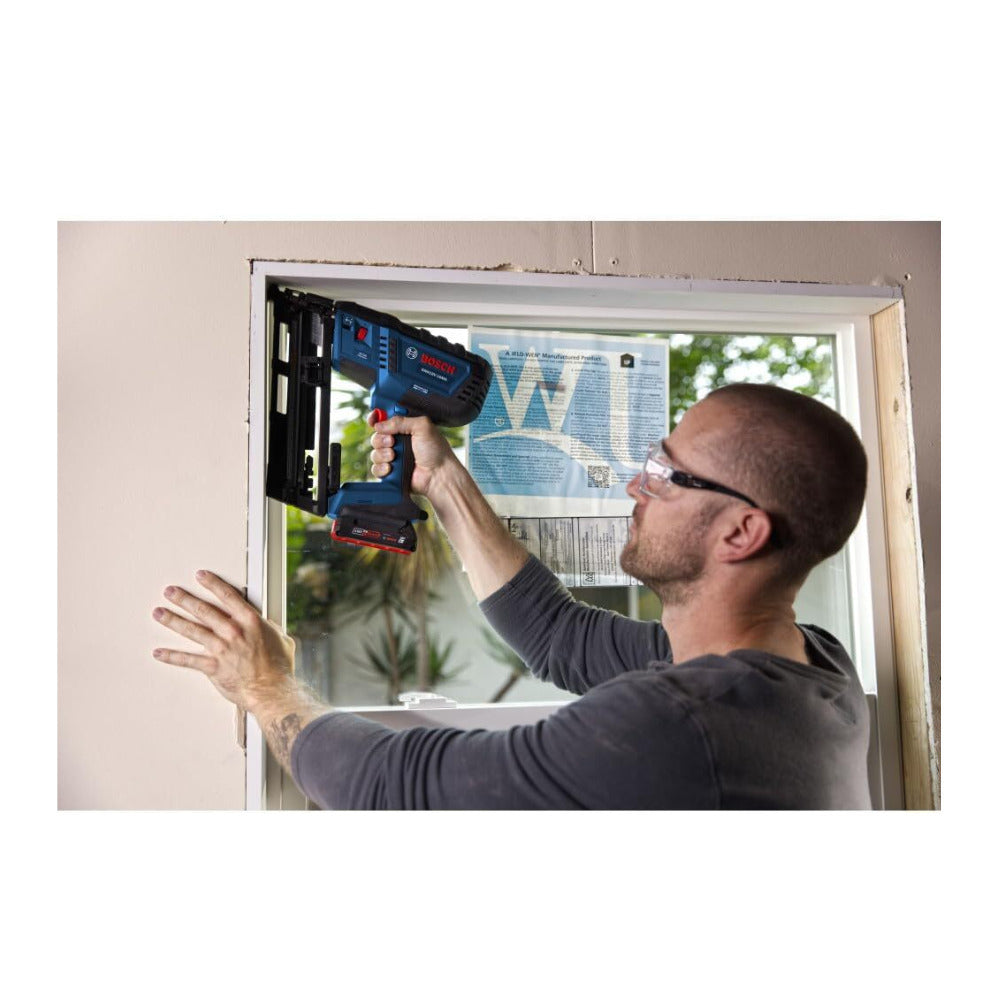 BOSCH GNH18V-16MAB12 18V Brushless Finish Nailer Kit with Power Battery