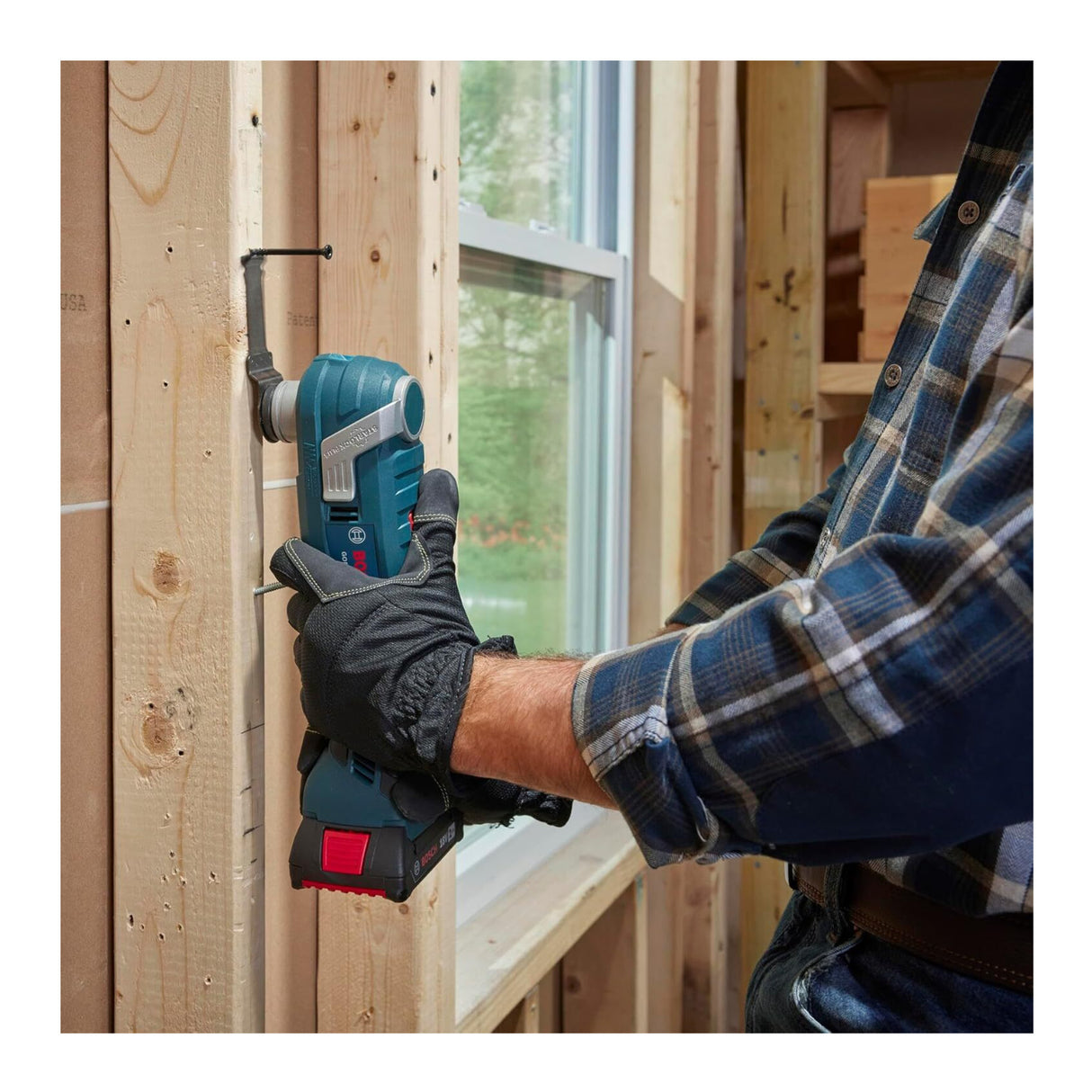 BOSCH GOP18V-34B14 18V Brushless StarlockPlus Oscillating Multi-Tool Kit