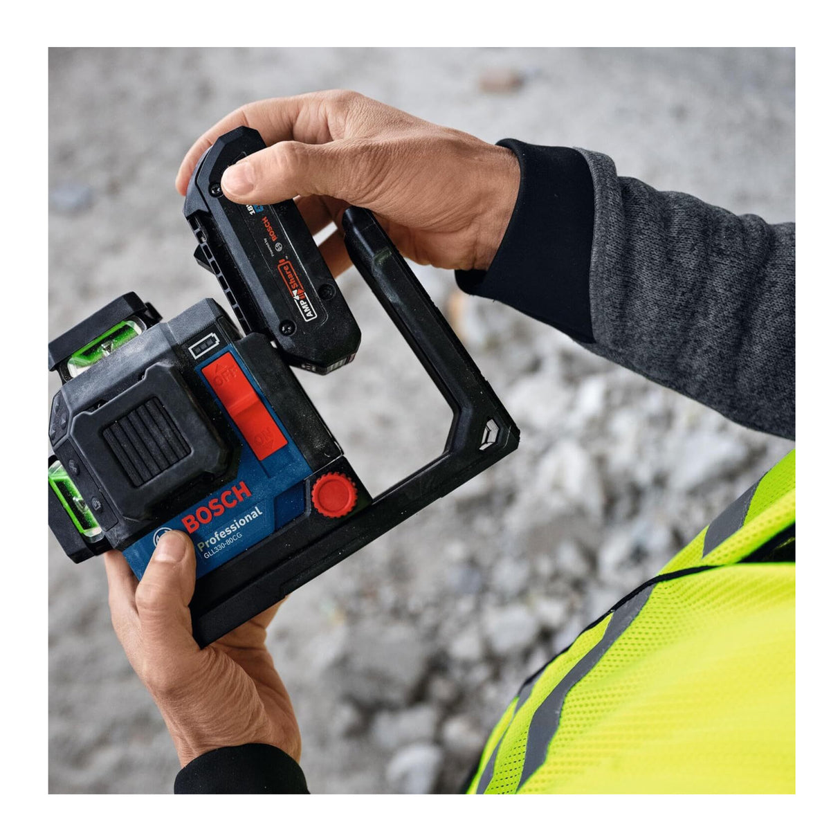 BOSCH GLL330-80CGL 18V Green-Beam Three-Plane Leveling and Alignment Laser