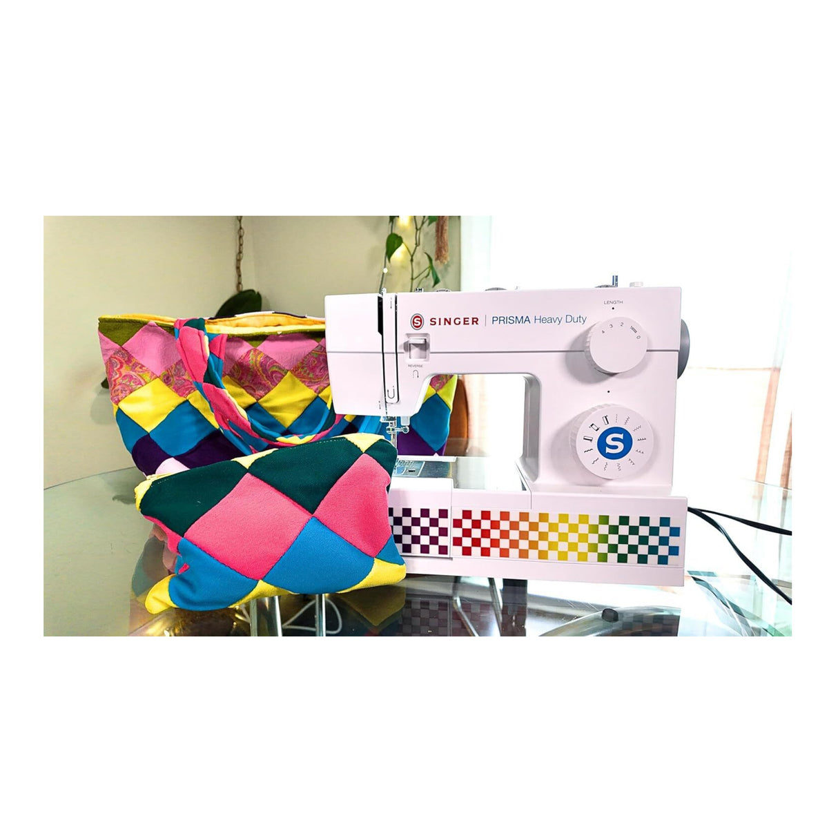 SINGER HD4411 PRISMA Heavy Duty Sewing Machine With Accessory Kit