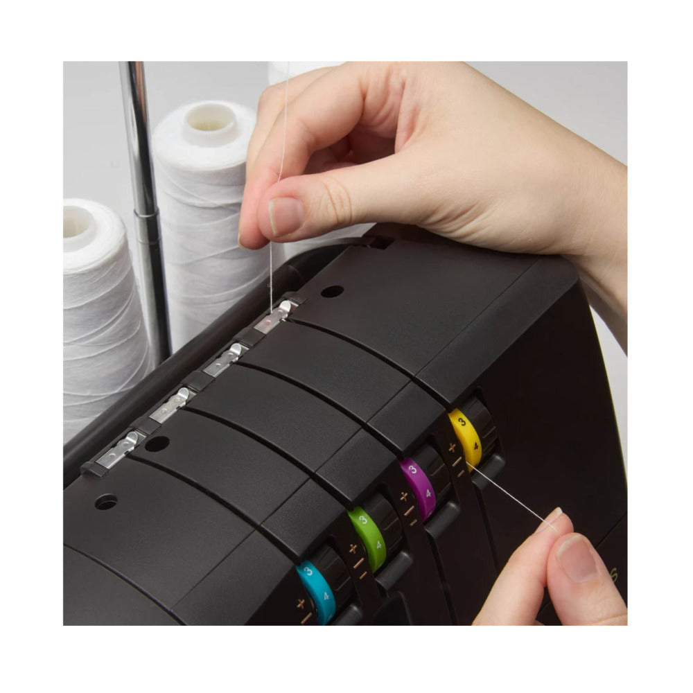 SINGER HD0500S Classic Black Serger