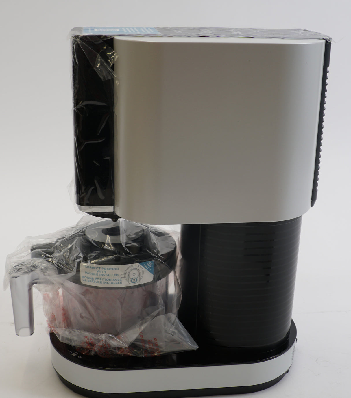 Ninja CREAMi Ice Cream Maker 7 Preset Programs (White) (Used)