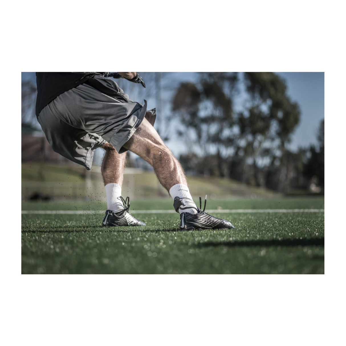 DONJOY PERFORMANCE POD Ankle Brace (White, XS, Left)