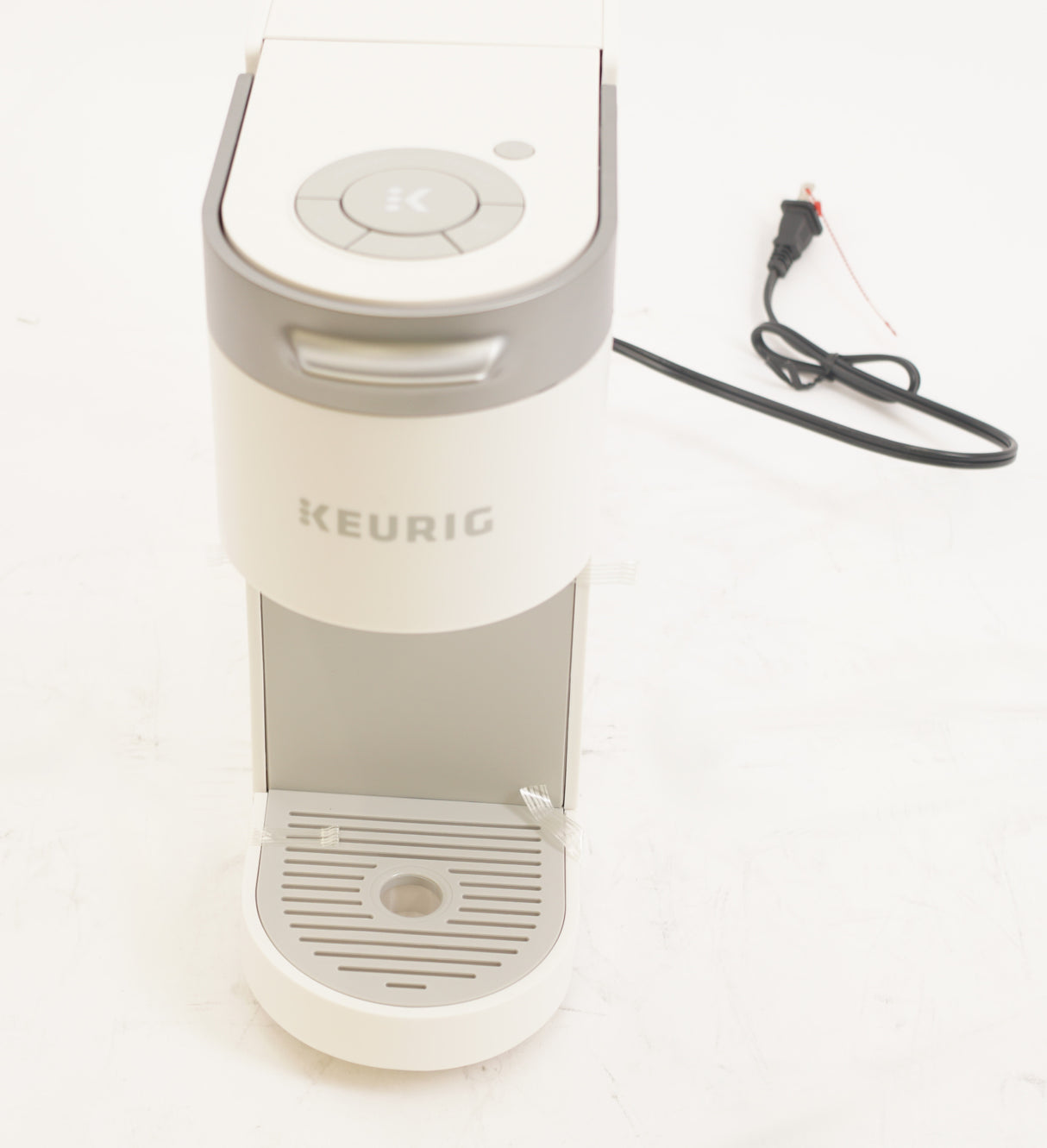 Keurig K-Slim Single Serve K-Cup Pod Coffee Maker 3 Brew Sizes (White) (Open Box)
