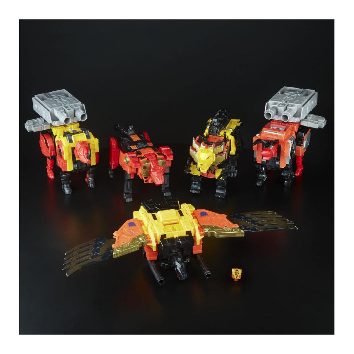 Hasbro Transformers Power of The Primes Titan Class Action Figure Set