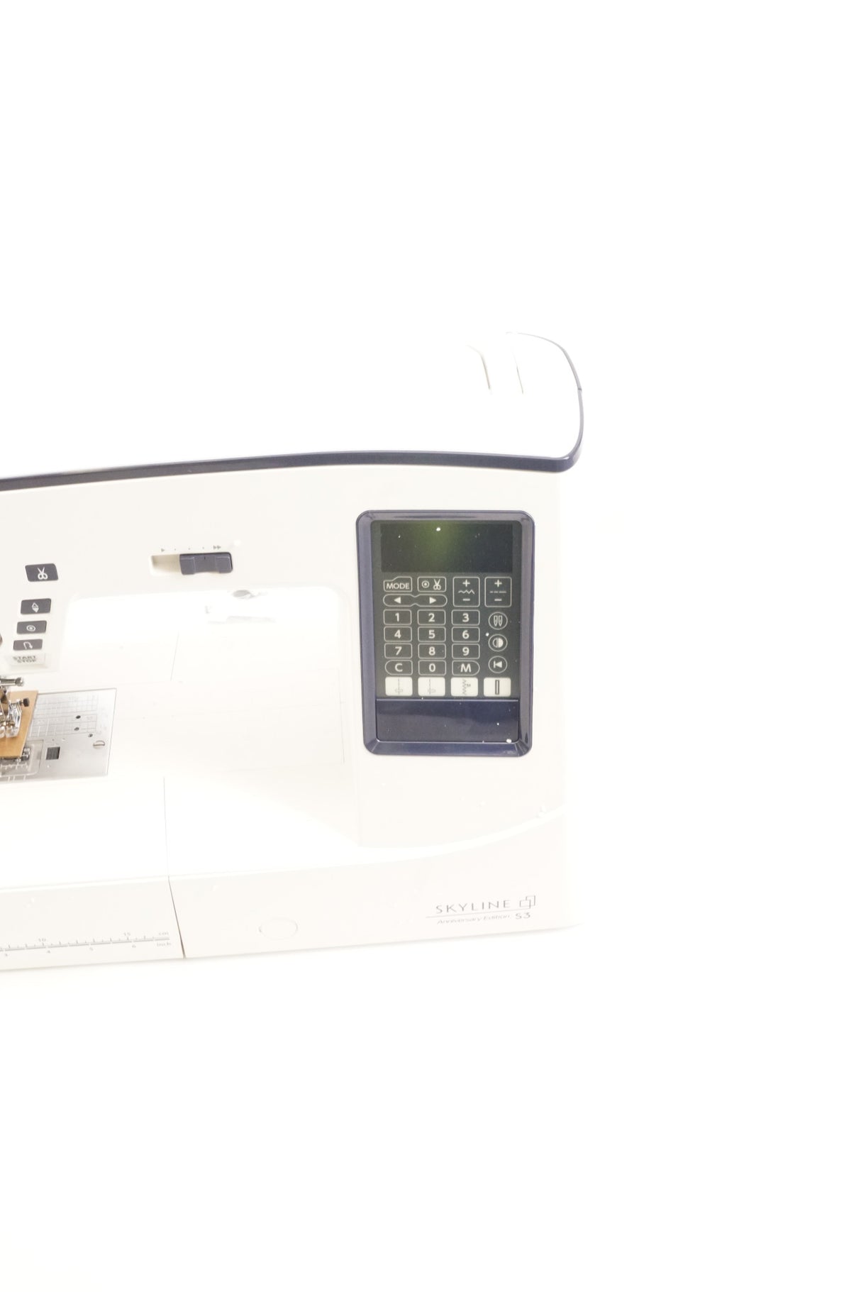 Janome Skyline S3 Anniversary Edition Sewing Machine (White) (Used)