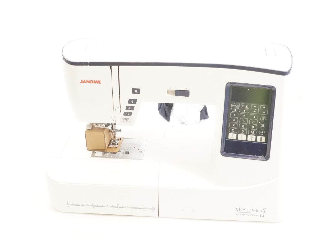 Janome Skyline S3 Anniversary Edition Sewing Machine (White) (Used)