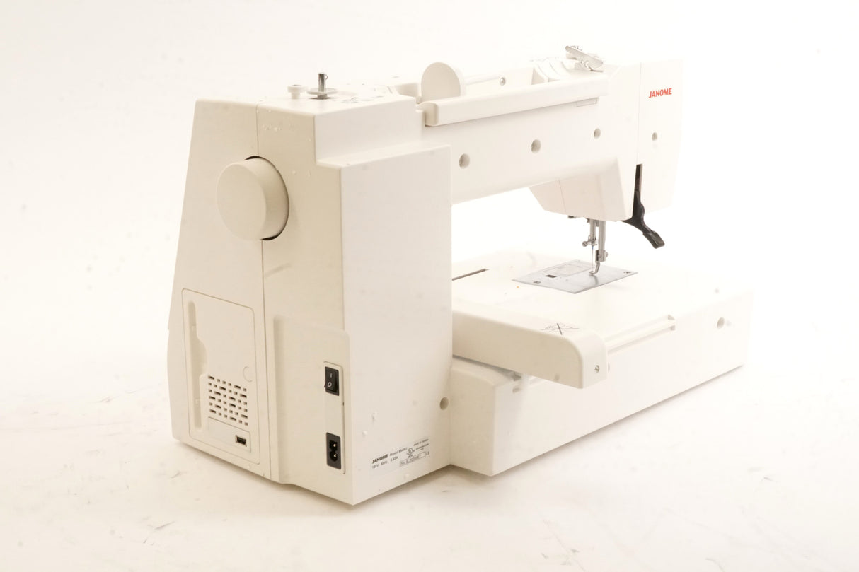 Janome Memory Craft 500E Limited Edition Embroidery Machine (White) (Used)