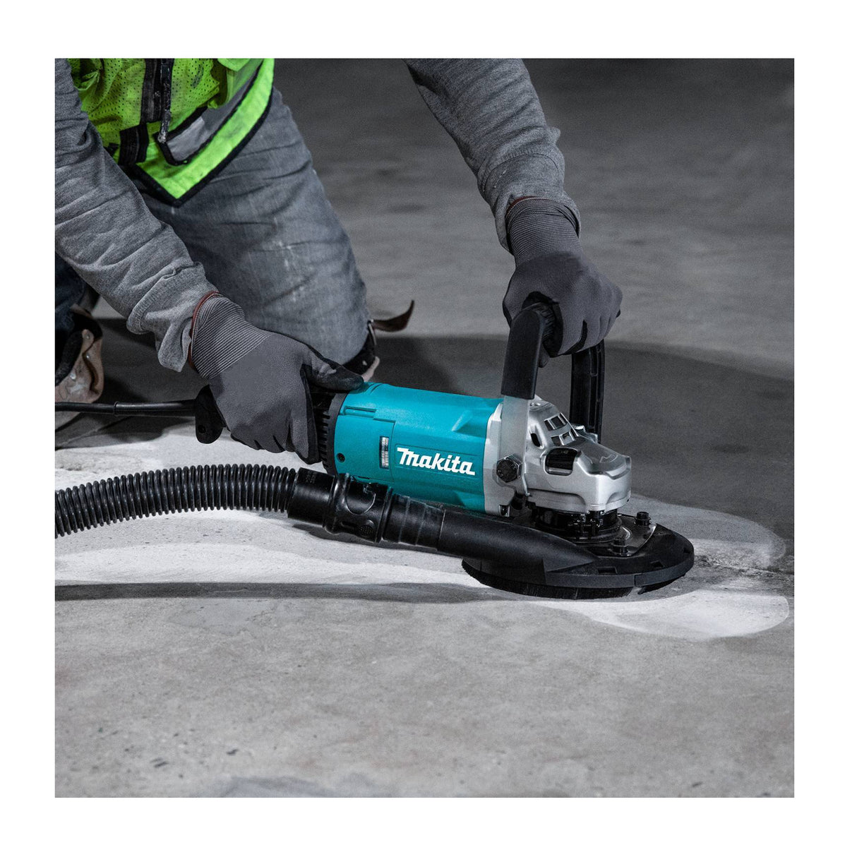 Makita GA9060RX3 7-Inch Concrete Surface Planer with Dust Extraction Shroud