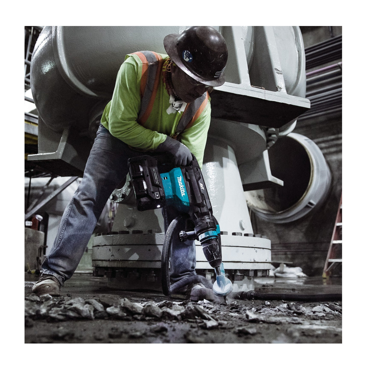 Makita 80V Max (40V Max X2) XGT Brushless 28 Lb. Avt Demolition Hammer Kit