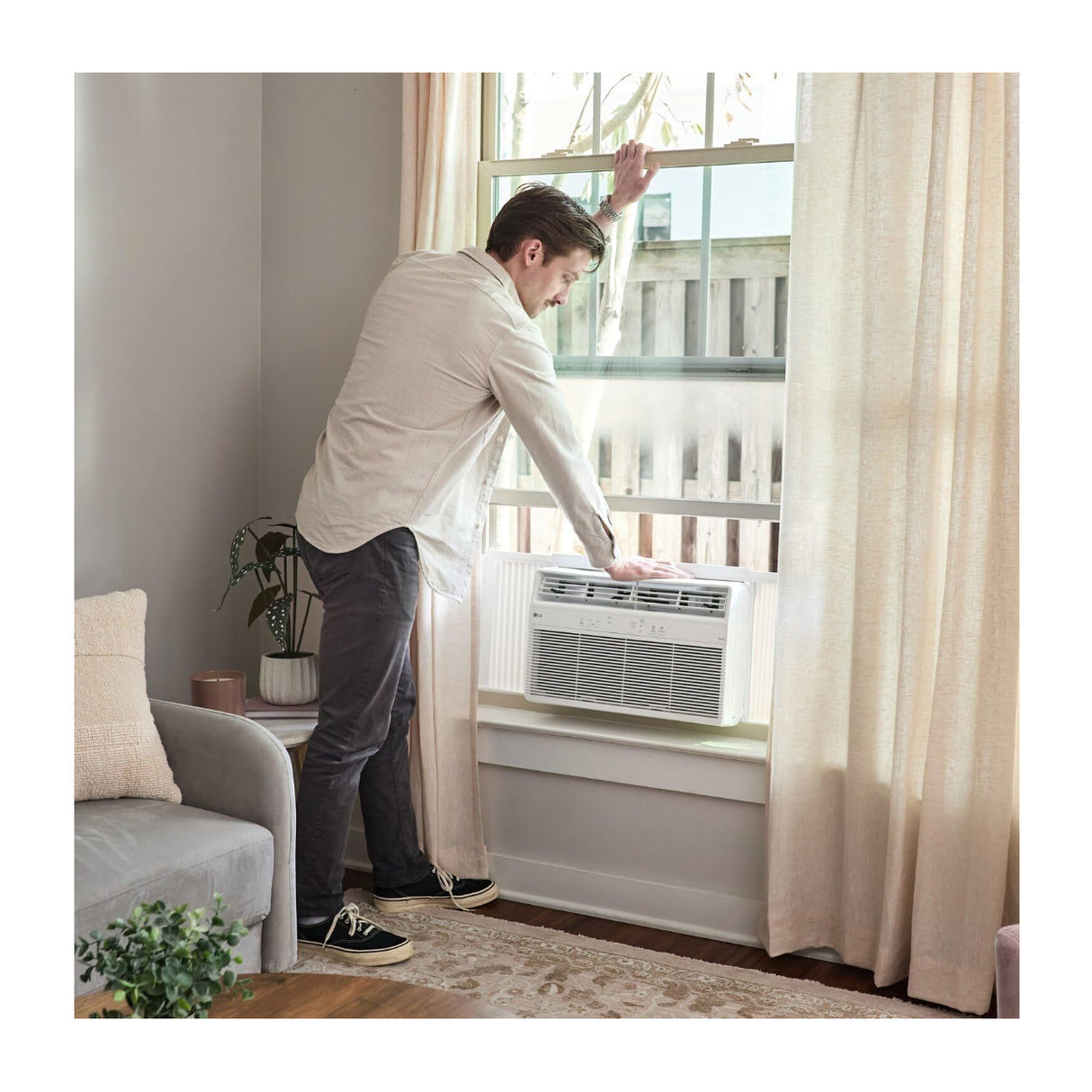 LG 8000 BTU Window Air Conditioner with Wifi Controls (White)