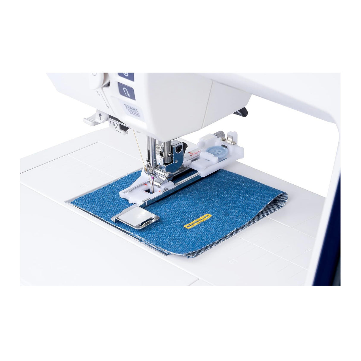 Janome Skyline S7 Anniversary Edition 350-Stitch Computerized Sewing and Quilting Machine