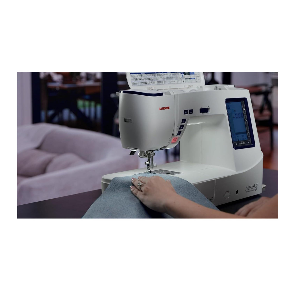 Janome Skyline S7 Anniversary Edition 350-Stitch Computerized Sewing and Quilting Machine