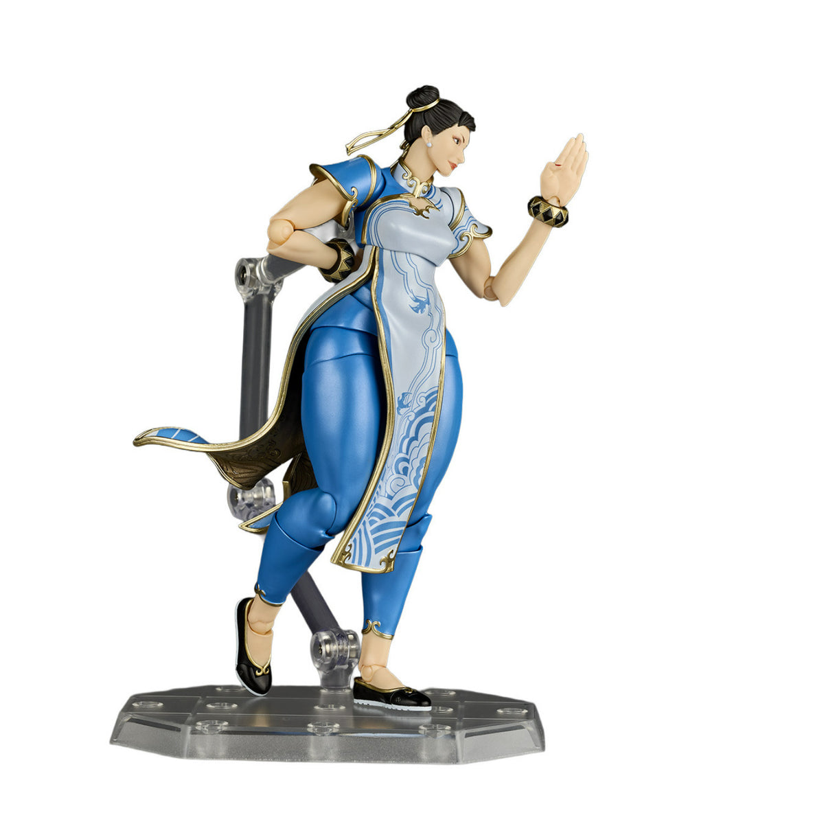 Revoltech Amazing Yamaguchi Street Fighter 6 Chun-Li Action Figure