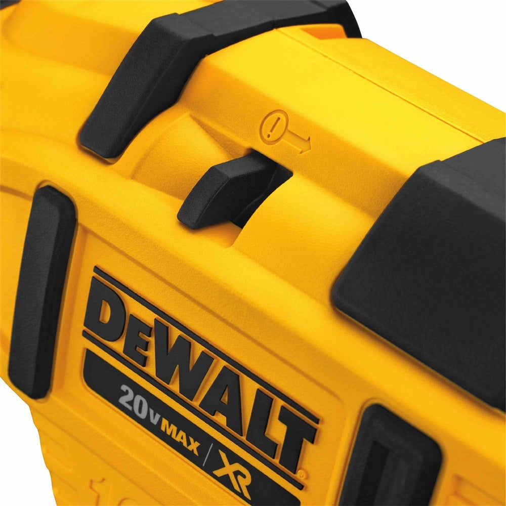 Dewalt 20V Max XR 16 Gauge Angled Finish Nailer Kit