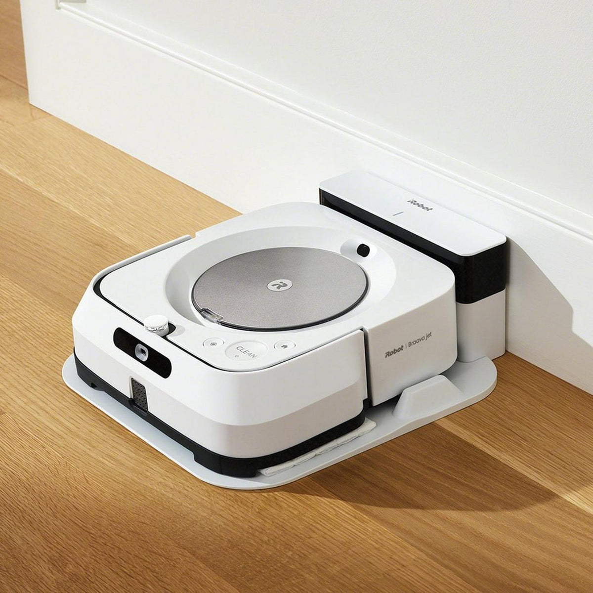 iRobot Braava Jet m6 Robot Mop