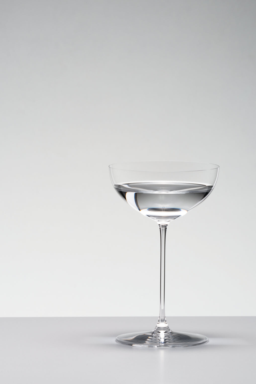 Riedel Veritas Moscato/Coupe/Martini Glass (2-Pack) with Wine Pourer