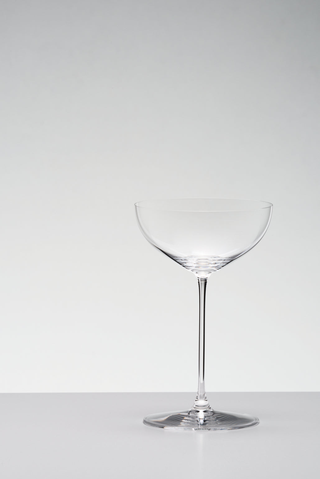 Riedel Veritas Moscato/Coupe/Martini Glass (2-Pack) with Wine Pourer
