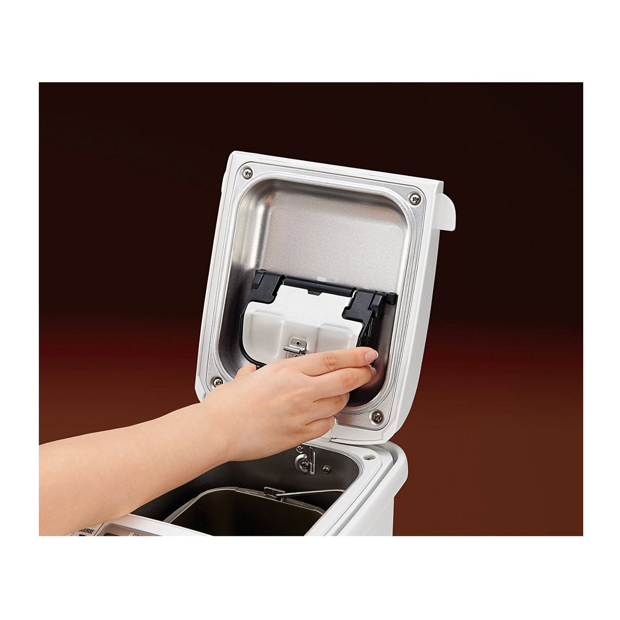 Zojirushi BB-SSC10 Home Bakery Maestro Breadmaker with Knive Bundle
