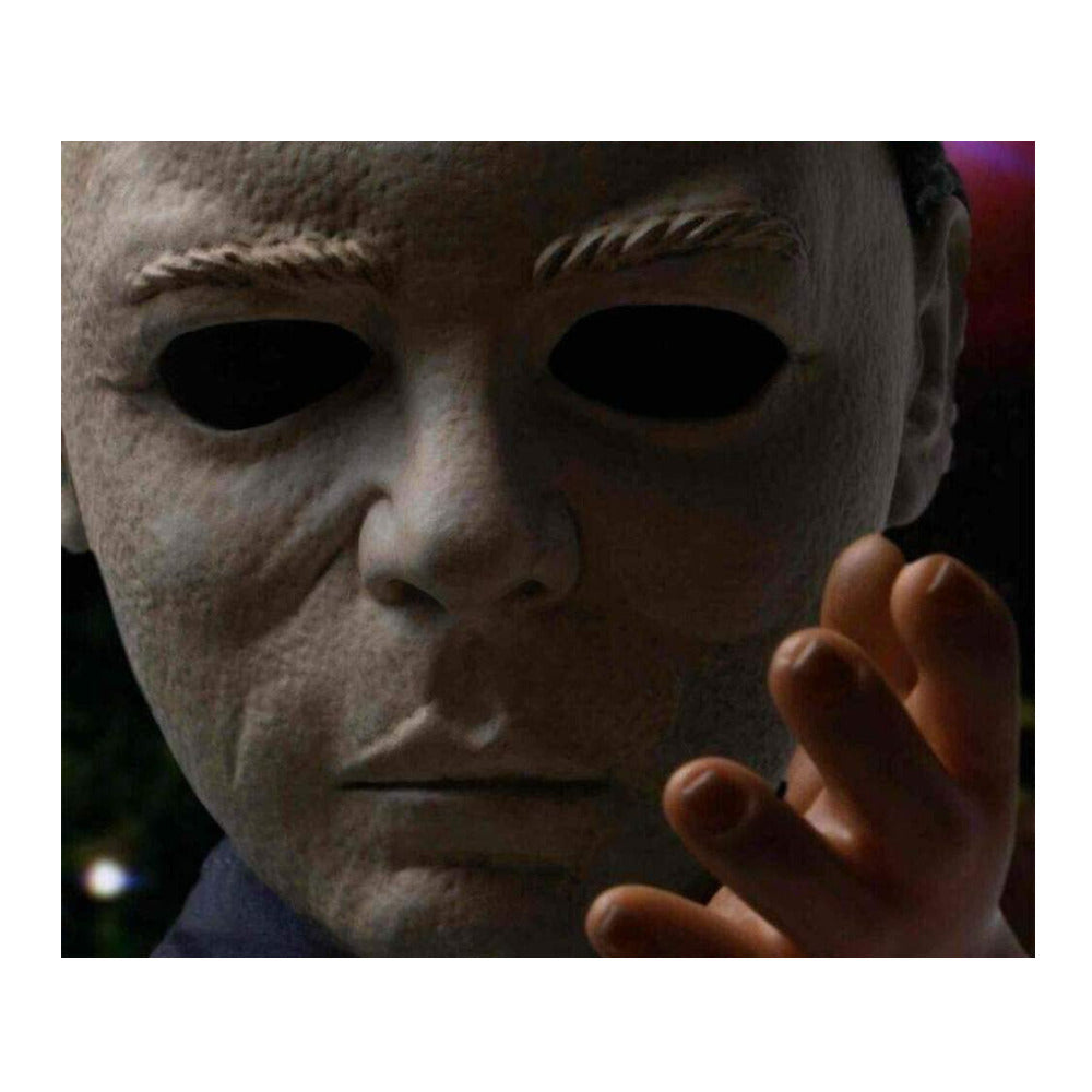 Mezco Halloween II (1981): Michael Myers with Sound Mega 15-Inch Doll