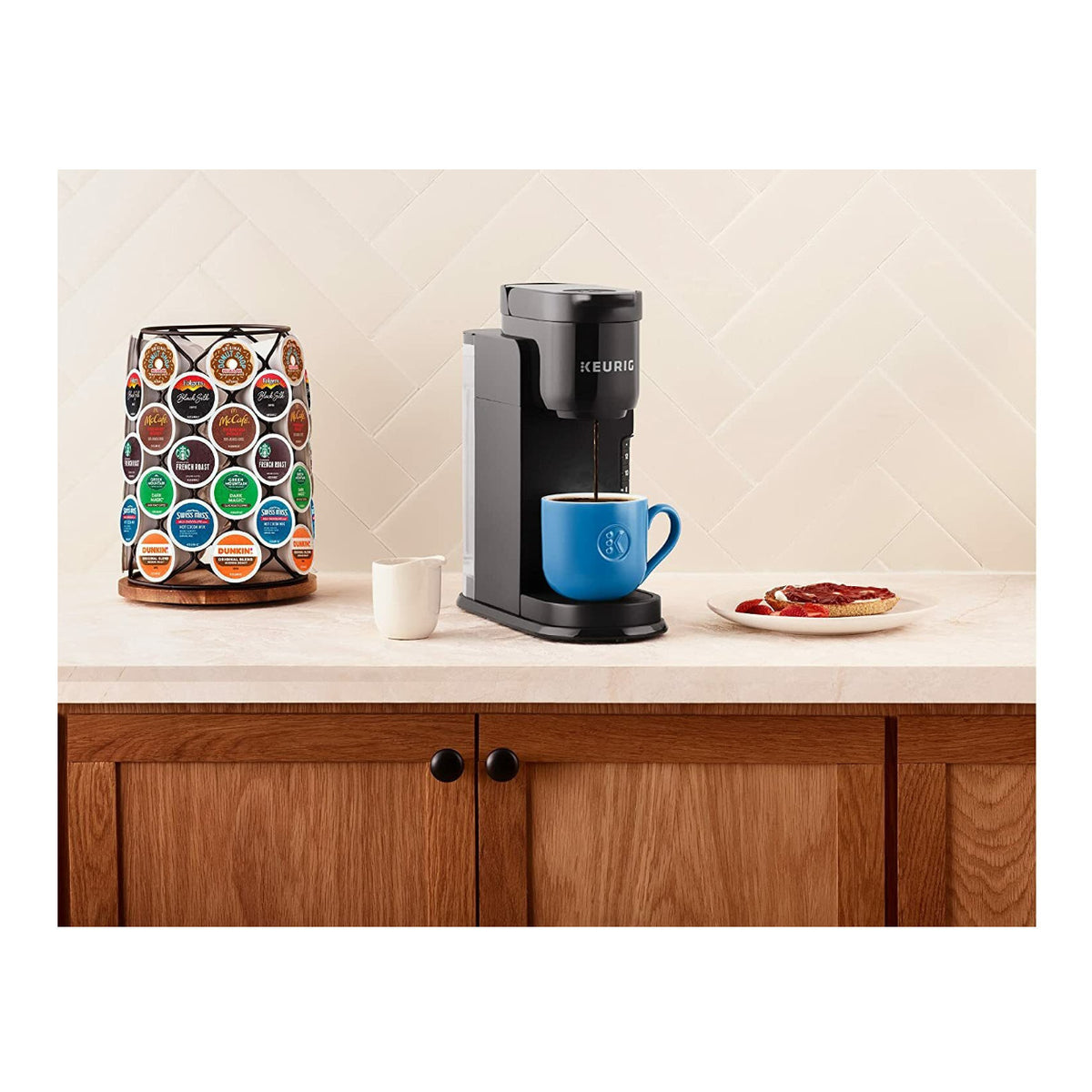 Keurig K-Express Single Serve Coffee Brewer (Black) with Tumbler and K-Cup