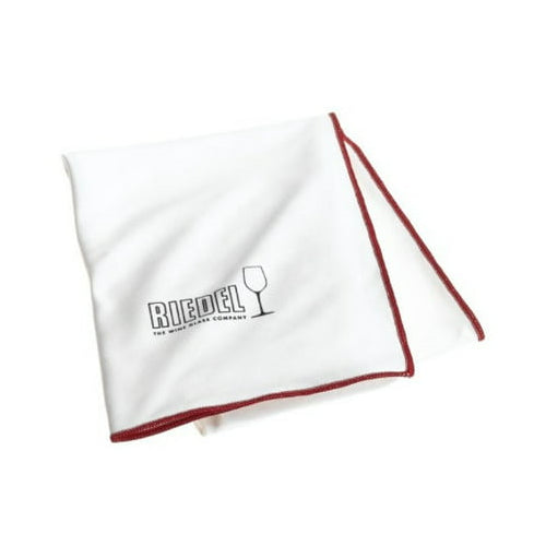 Riedel Performance Pinot Noir Wine Glass (4-Pack) with Polishing Cloth Bundle