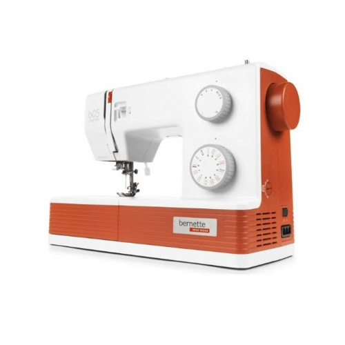 Bernette 05 Crafter Sewing Machine