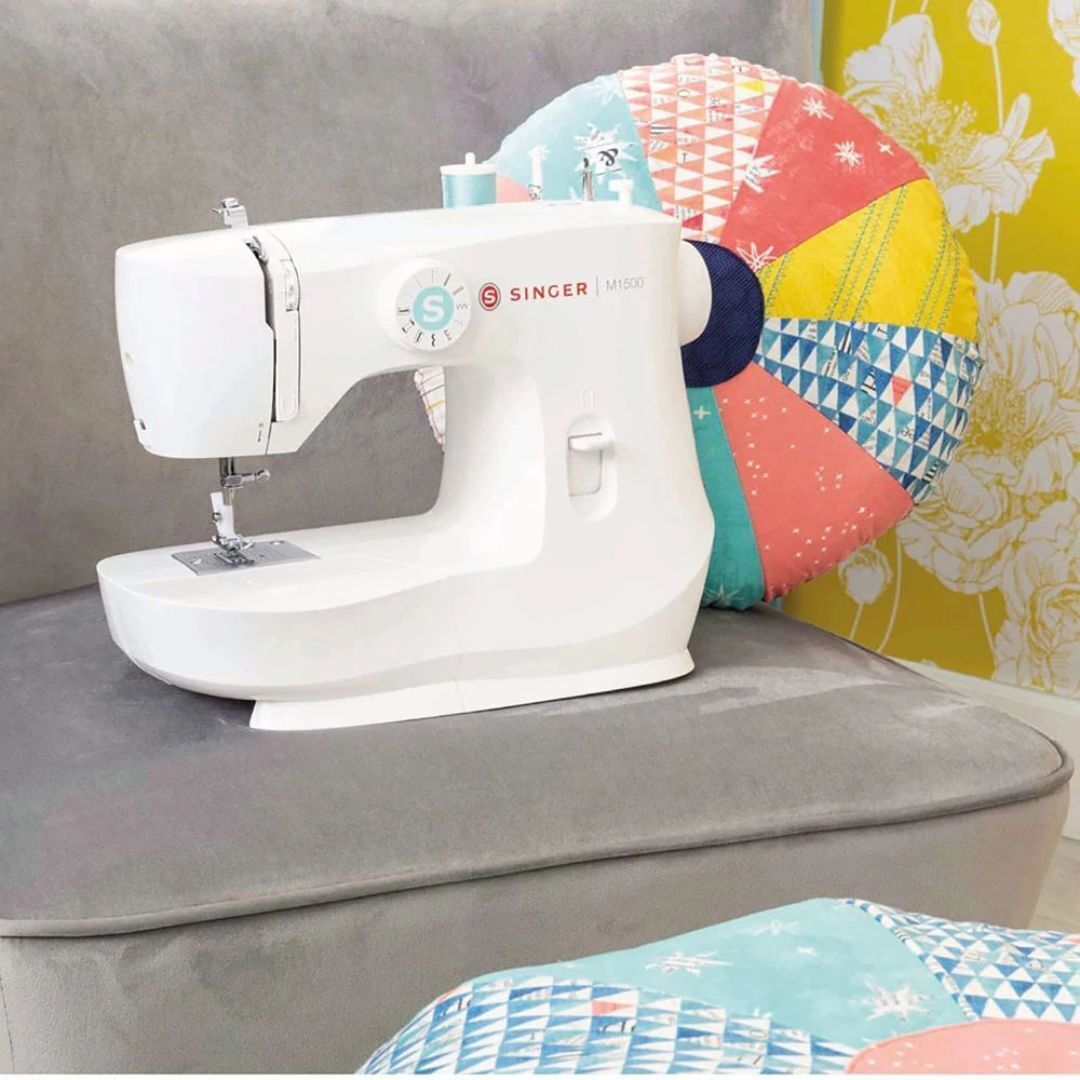 Singer M1500 Mechanical Sewing Machine with 57 Stitch Applications and Four-Step Buttonhole