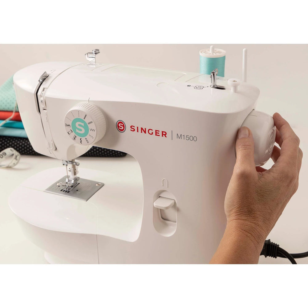 Singer M1500 Mechanical Sewing Machine