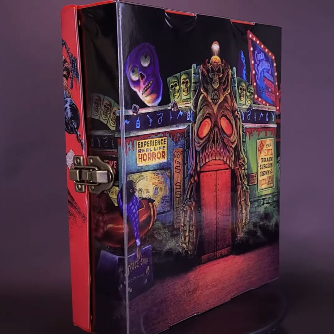Trick Or Treat Studios - House of 1000 Corpses Action Figure Collectors Case