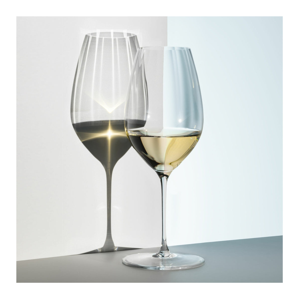 Riedel Performance  Pay 3 Get 4 Value Set Red or White Wine Crystal Glasses