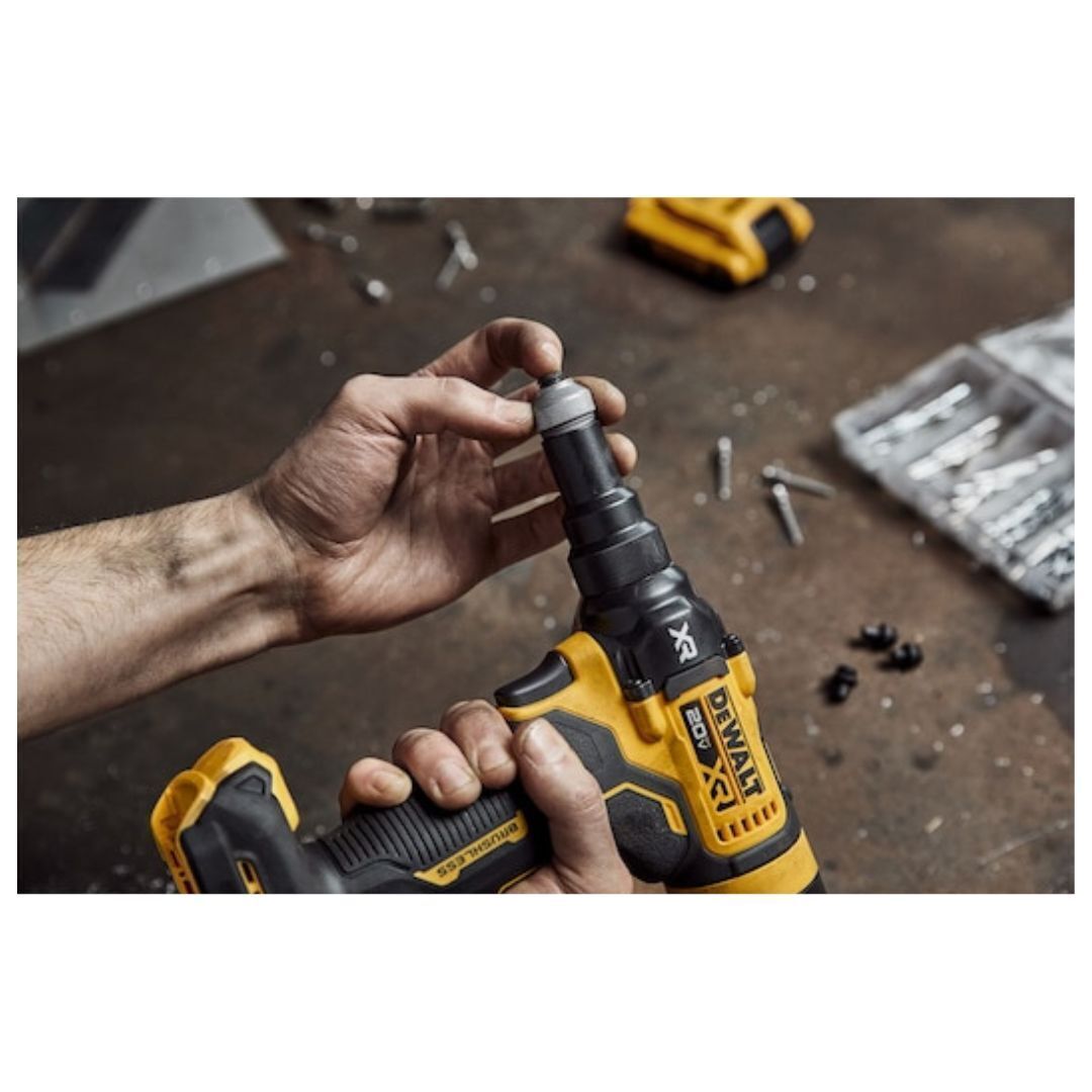 DeWalt 20V MAX XR Cordless 3/16-Inch Rivet Tool with On-Board Mandrel Collector (Black and Yellow)