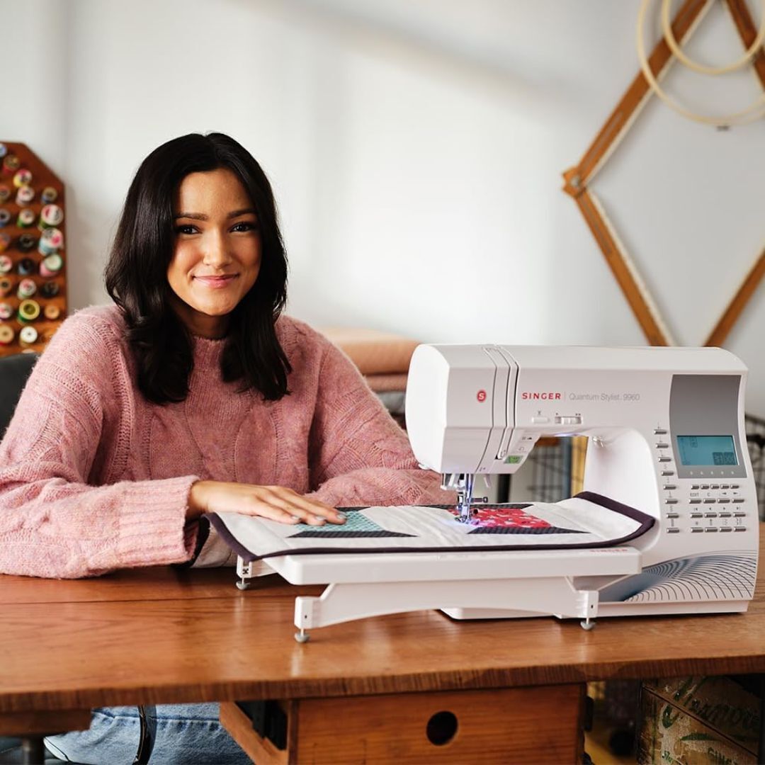 SINGER Quantum Stylist 9960 Computerized Sewing & Quilting Machine