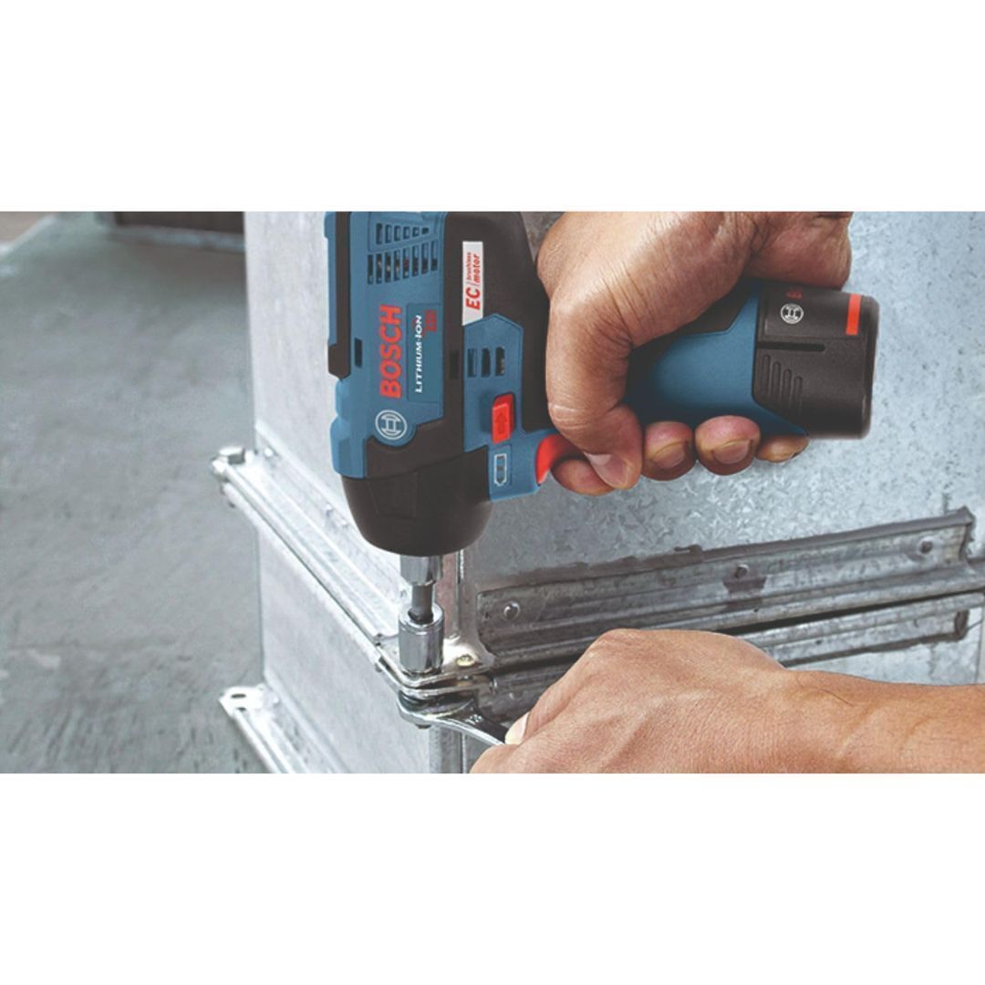 BOSCH PS82-02 12V Max EC Brushless 3/8 In. Impact Wrench Kit