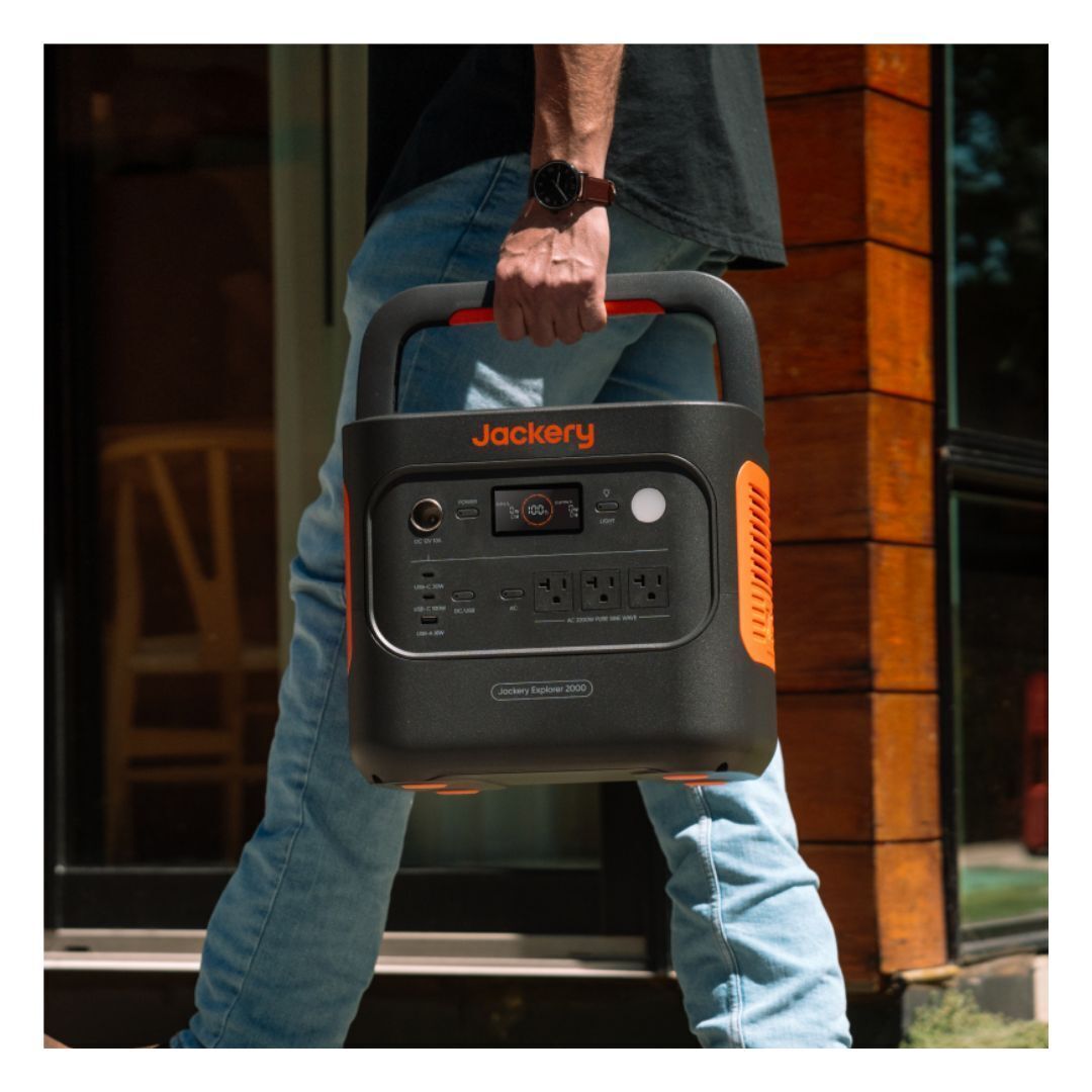 Jackery Explorer 2000 V2 Portable Power Station with 2 SolarSaga Panel 100 mini
