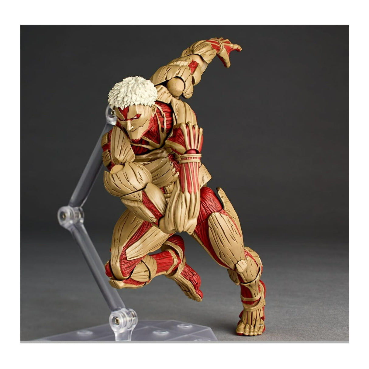 Kaiyodo Revoltech Amazing Yamaguchi Attack on Titan Armored Titan Action Figure