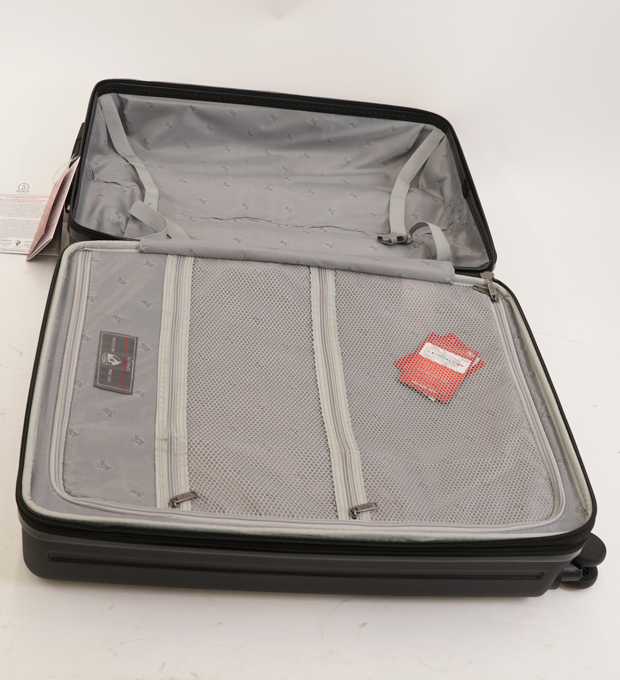 Heys SpinLite 3-Piece Lightweight Luggage Set (Black, 21, 26 and 30 Inch) (Used)