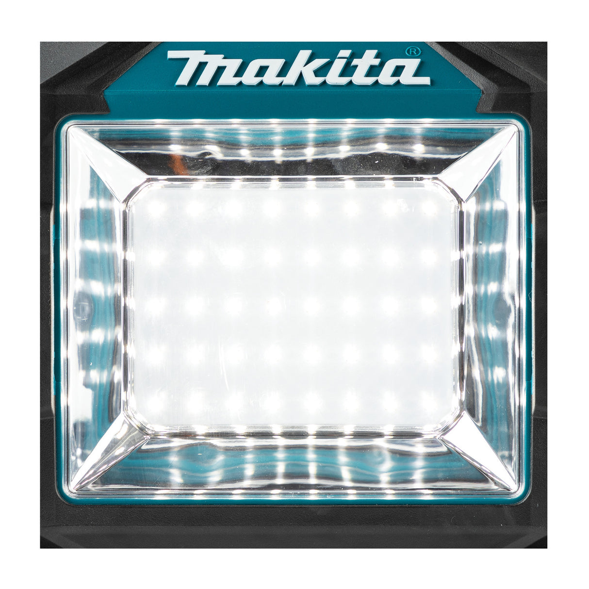 Makita ML005G 40V MAX XGT Lithium-Ion Cordless Work Light (Tool Only)
