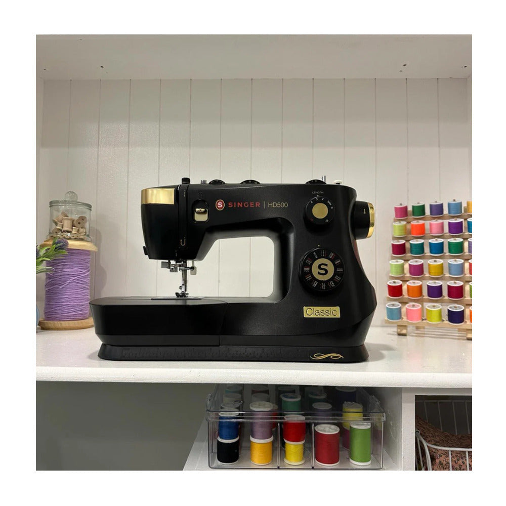 SINGER Heavy Duty Classic Sewing Machine with Accessory Kit (Black)