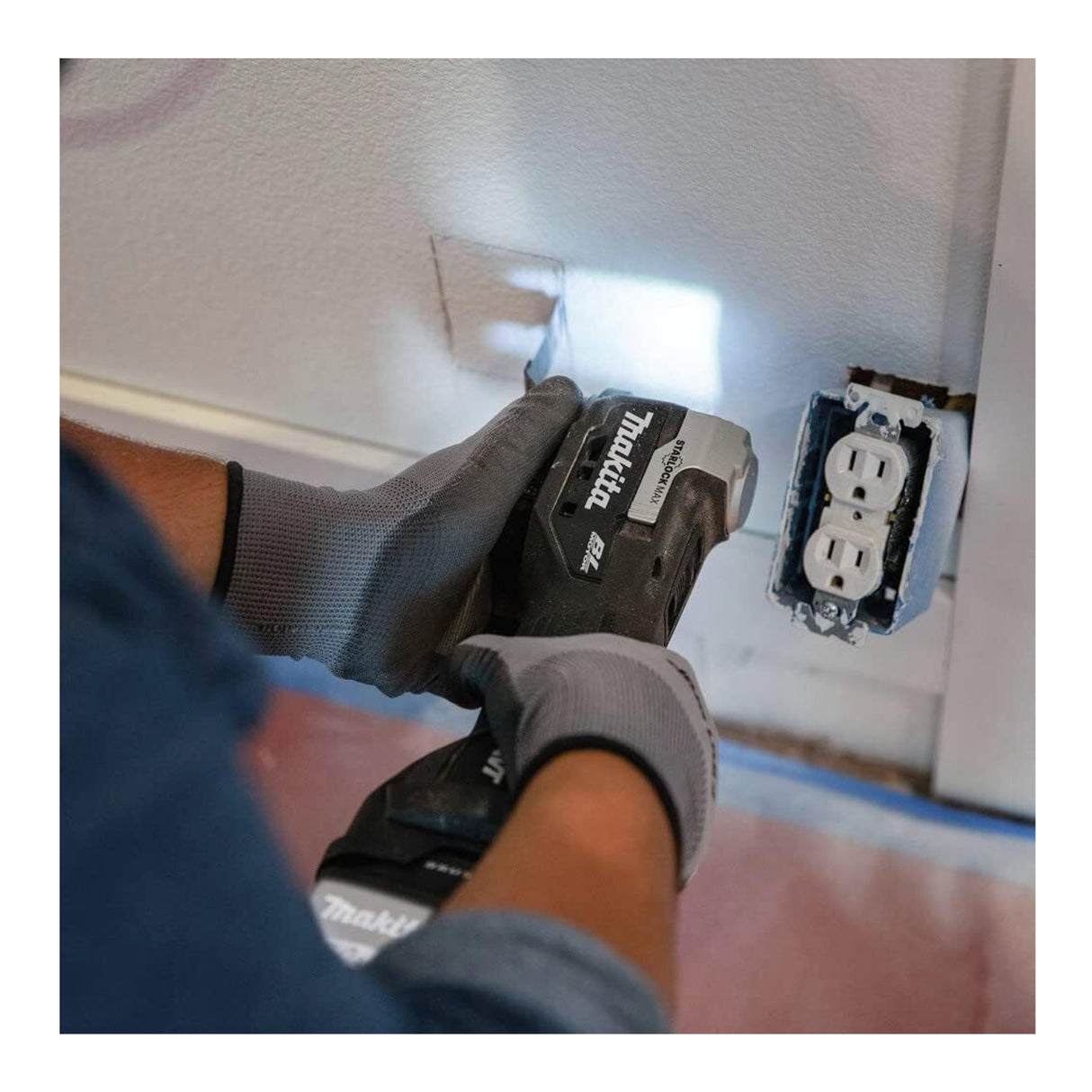 Makita XMT04ZB 18V LXT Brushless Cordless Oscillating MultiTool (Tool Only)